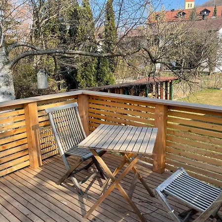 Apartment Helle Souterrain In Laufnaehe Zum Woerthsee Worthsee