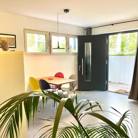 Apartment Helle Souterrain In Laufnaehe Zum Woerthsee *
